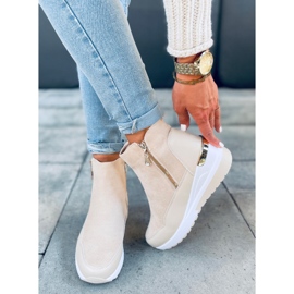 Botas sobre la suela deportiva Zazul Beige 5