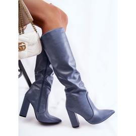 Botas Mayra Clásicas Azules On A Post 5