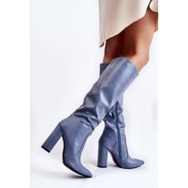 Botas Mayra Clásicas Azules On A Post 2
