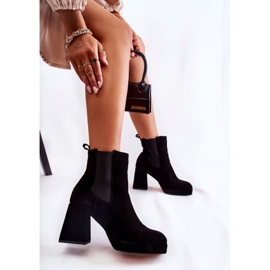 Botas Ante Tacón Grueso Laura Messi 2519 Negro 1