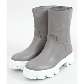 Botas con una parte superior simple Jowita Grey gris 1 Botas con una parte superior simple Jowita Grey gris 1