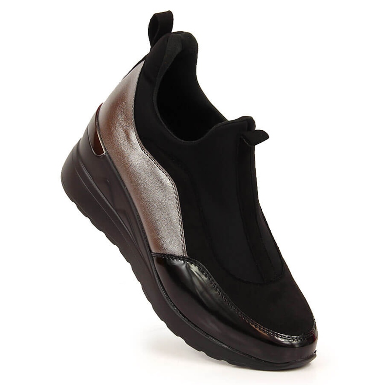 Brogues de mujer en los tacones de cuña eVento negro 2