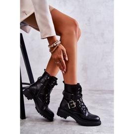 PG1 Botines Lanelly de ecopiel negra con cinturón y tachuelas negro 5