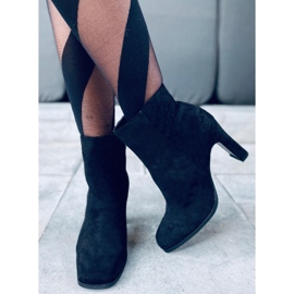 Tacones altos Madison Black Suede negro 4