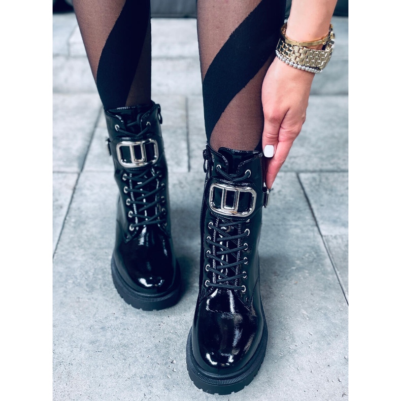 Bota lacada Mila PATENTE (NEGRO) 2