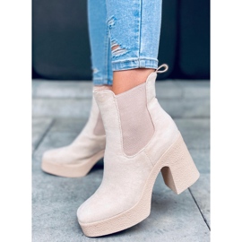 Botas con tacón de goma Amelda Beige 2