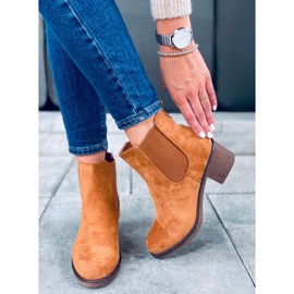 Botines Chelsea tacón bajo Samara Camel marrón 5