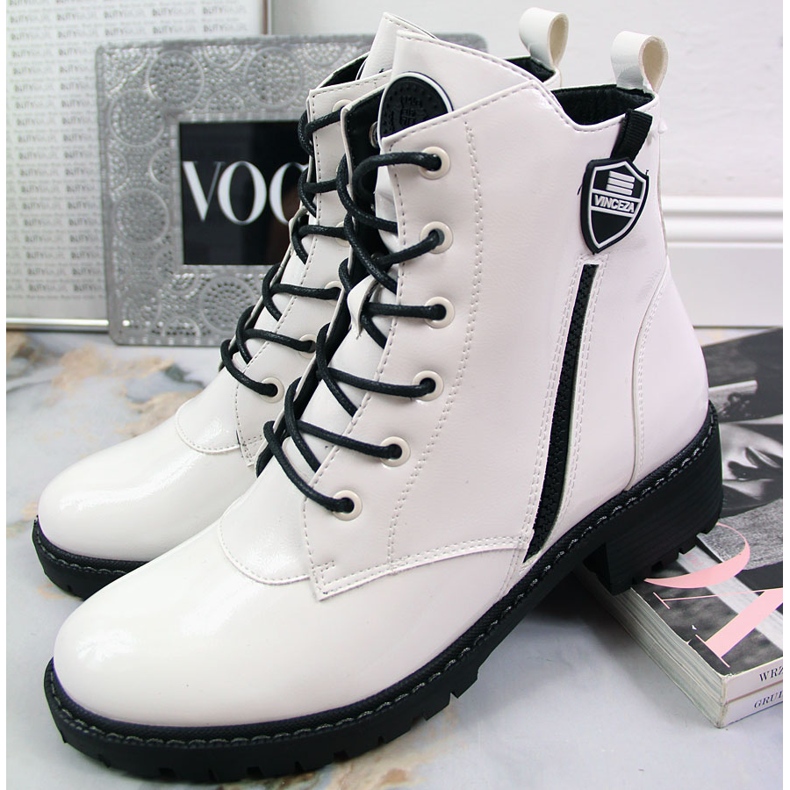 Botas de mujer, botas Vinceza insuladas lacadas en blanco 1