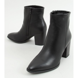 Tacones negros Vegas 1