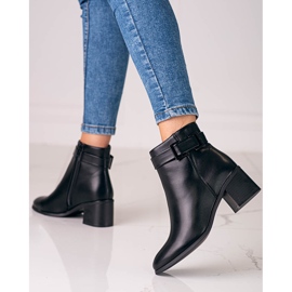 Botas de mujer Shelovet negras clásicas en un poste bajo negro 3