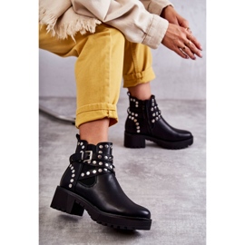 PG1 Botas Mujer Piel Con Tachuelas Decorativas Negro Sanchez 5
