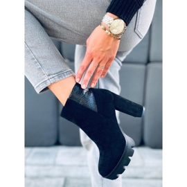 Botas en el poste y plataforma Ase Black negro 4
