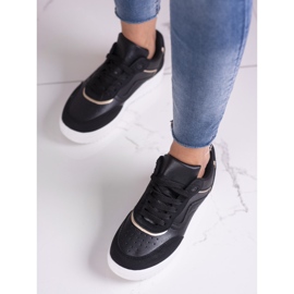 Zapatos deportivos de mujer Shelovet negros sobre una plataforma blanca 2