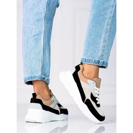 Cómodas zapatillas Shelovet para mujer en una gruesa plataforma negra y beige. negro 1