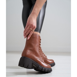 Botas clásicas marrones Shelovet con cordones y tacones altos marrón 2