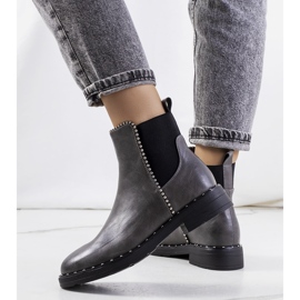 Botines Chelsea grises de Luton. 2