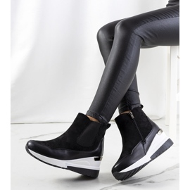 BM Botas negras con cuña y aislamiento Arkala negro 1 BM Botas negras con cuña y aislamiento Arkala negro 1