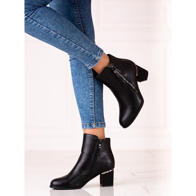 Botas negras de mujer con tacón bajo Shelovet con cremallera decorativa negro 1