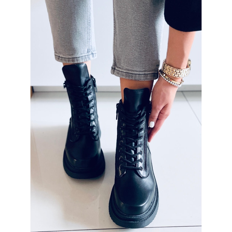 Botines suela alta Edvin Black negro 2 Botines suela alta Edvin Black negro 2