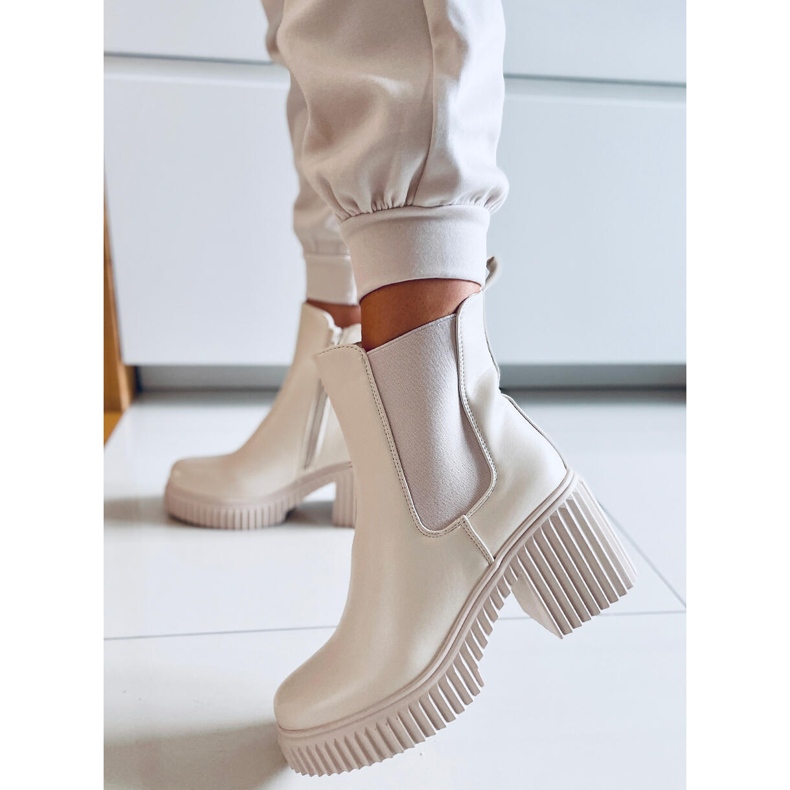 Botines Chelsea Janet Beige 2
