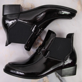 Black Potocki Botines Chelsea lacados en negro para mujer 2