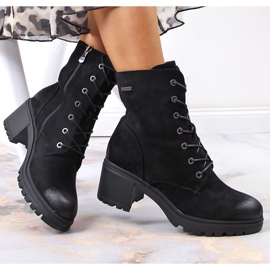 Botas de gamuza Vinceza negras en el poste negro 1