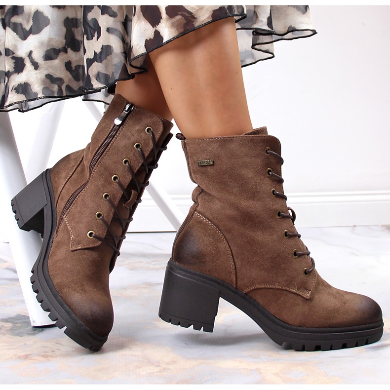 Botas ante marrón Vinceza en el puesto 1