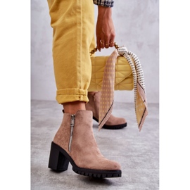 PG1 Botas De Ante Tacón Alto Con Cremallera Beige Sevione 5