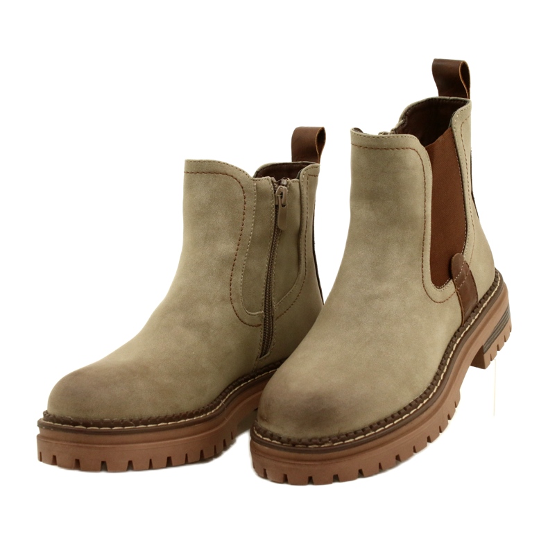 Botas para mujeres de Evento aisladas con caqui 22bt35-5038 beige 3 Botas para mujeres de Evento aisladas con caqui 22bt35-5038 beige 3