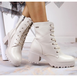 Botas en el poste, con aislamiento beige Vinceza 1