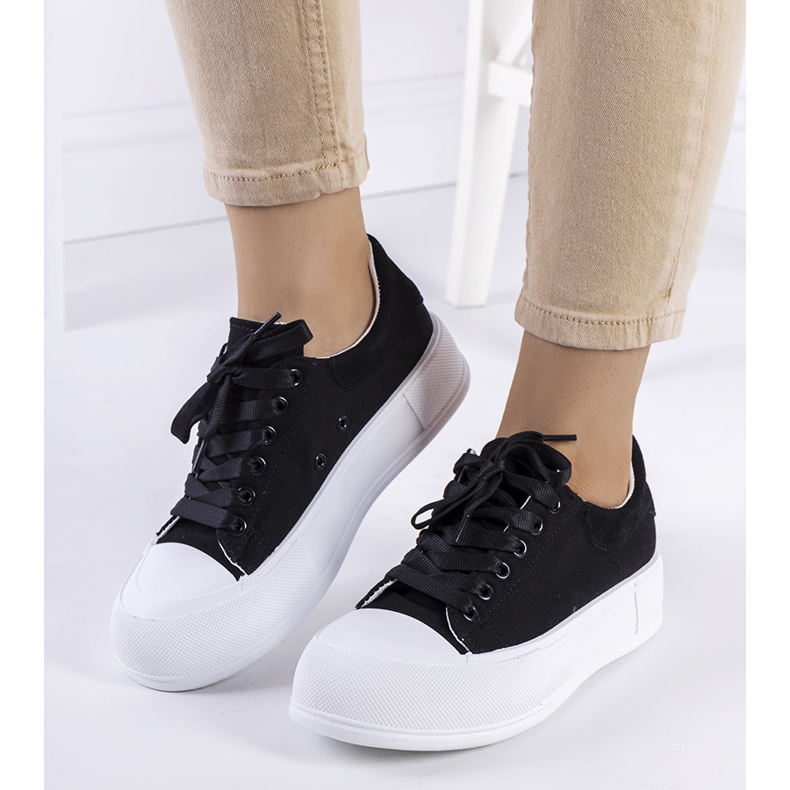 Zapatillas negras en la plataforma Kilkenny negro 1