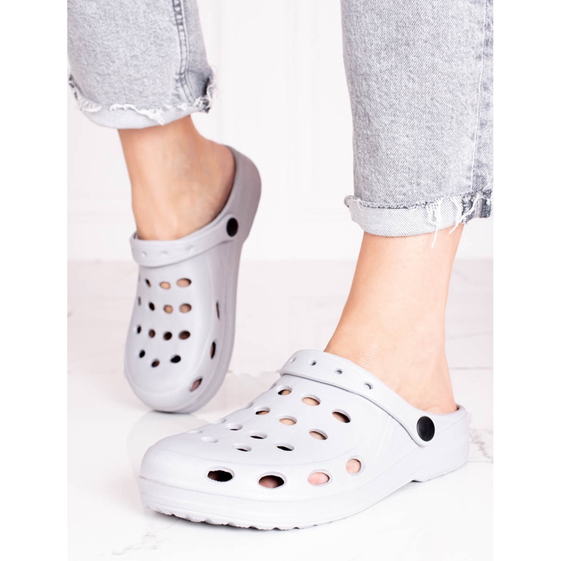 Pantuflas ligeras de mujer Shelovet grises 1