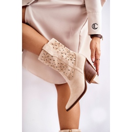 FB1 Botas Vaqueras De Gamuza De Moda Con Flores Coralie Beige 12