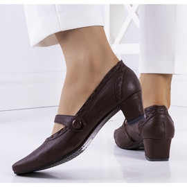 Zapatos de salón marrones con correa Cilka marrón 2