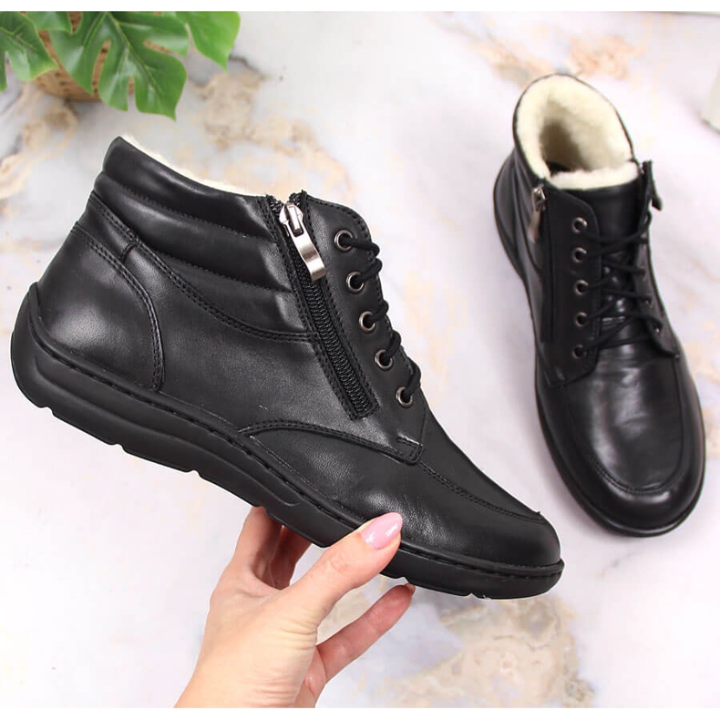 Łukbut Cómodas botas aislantes de cuero negro para mujer Lukbut LUK724A 1