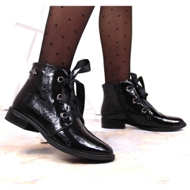 M. DASZYŃSKI Botas de mujer con aislamiento negro charol negro Daszyński SAN5A 7