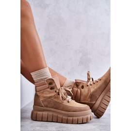 Cómodas Botas Sobre La Plataforma Sanchio Beige Oscuro 8