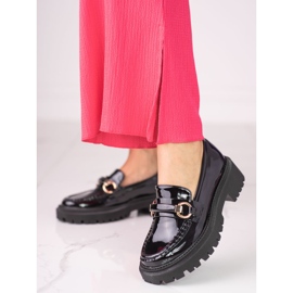 Mocasines de mujer Shelovet lacados en negro 1