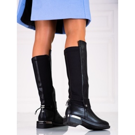 Botas clásicas de mujer en un elegante tacón plano Shelovet. negro 1