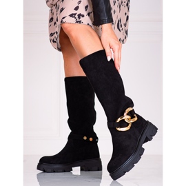 Botas negras de mujer con cadena Shelovet fabricadas en ante ecológico negro 2
