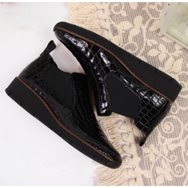 Botines charol negro serpiente Rieker 53794-01 18