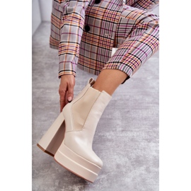 WS1 Botas De Mujer De Piel Ecológica Con Tacón Masivo Beige Jones 3