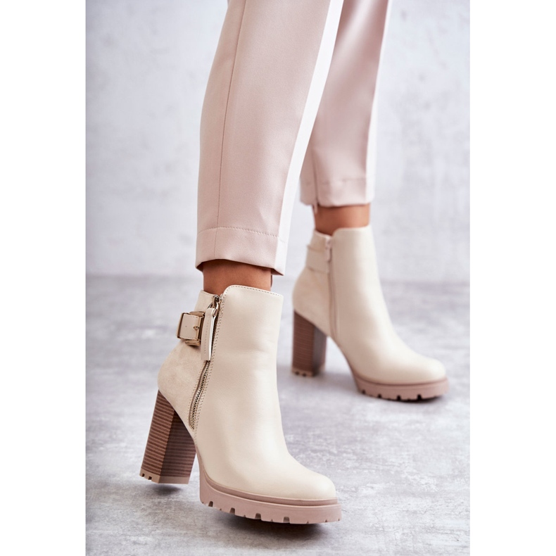 FE1 Botas De Tacón Ecopiel Con Cremallera Decorativa Beige Rosita 1