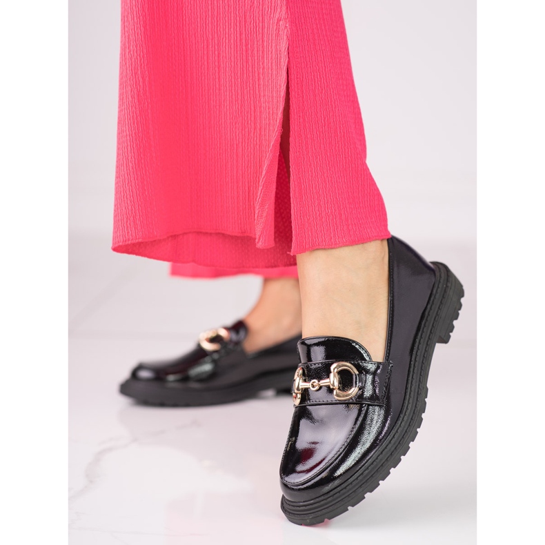 Zapatos de mujer Shelovet negros fabricados en piel ecológica barnizada 1