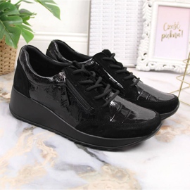 Zapatos mujer de piel con cuña T.Sokolski negro 4