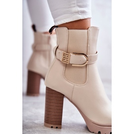 FE1 Botas de piel sobre pilar con cinturón decorativo, beige Maresol 6