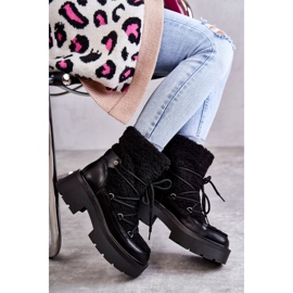 Botas de nieve de mujer Black Sanna con piel de oveja negro 4