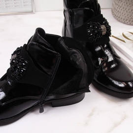 S.Barski Botas de mujer aisladas lacadas con un lazo negro de S. Barski 5
