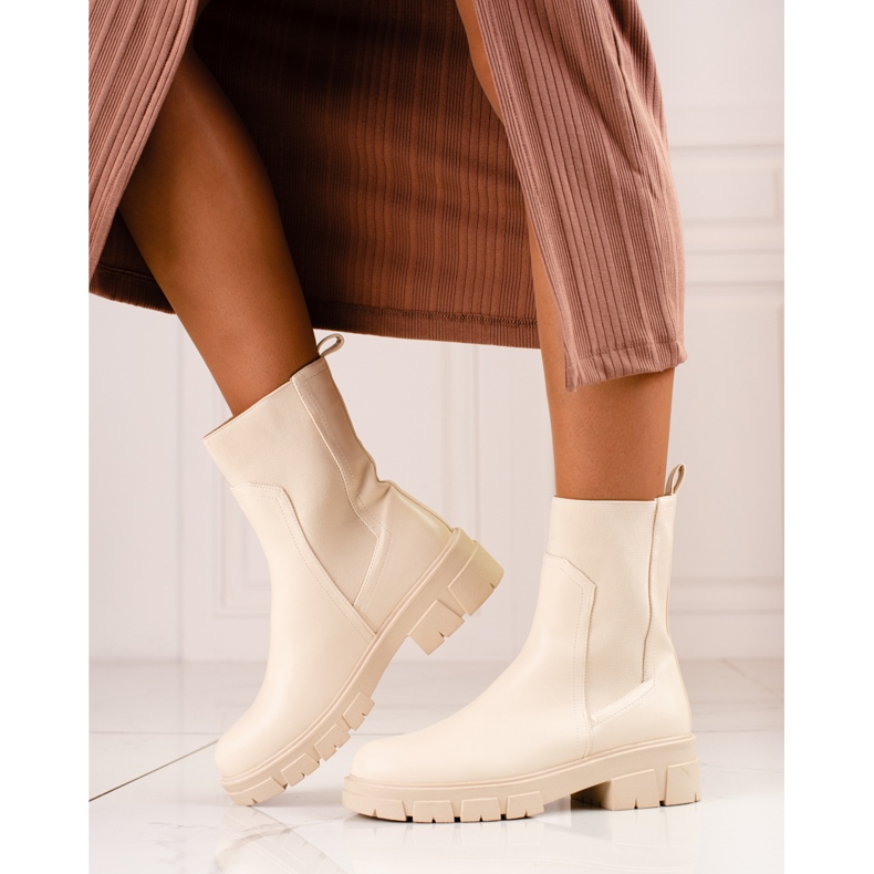 Botas beige Vinceza para mujer con pala alta 1
