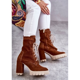 Botas De Mujer En Ante Marrón Con Plataforma Edna 4